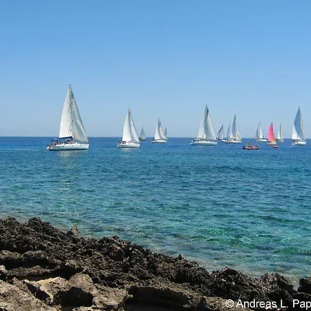 Vilă With A Beautiful Seafront Views Makenzie 101 Larnaca
