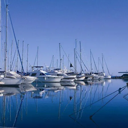 With A Beautiful Seafront Views Makenzie 101 Larnaca