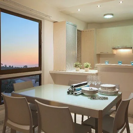 With A Beautiful Seafront Views Makenzie 101 Larnaca